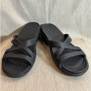 CROCS Sz 10 Patricia II Strappy Low Platform Comfort Sole Slip On Sandals